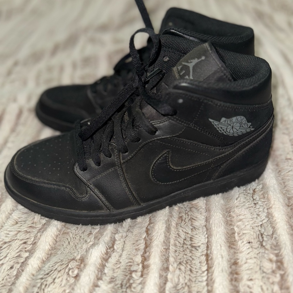 Black Air Jordan 1 High-Top Sneakers